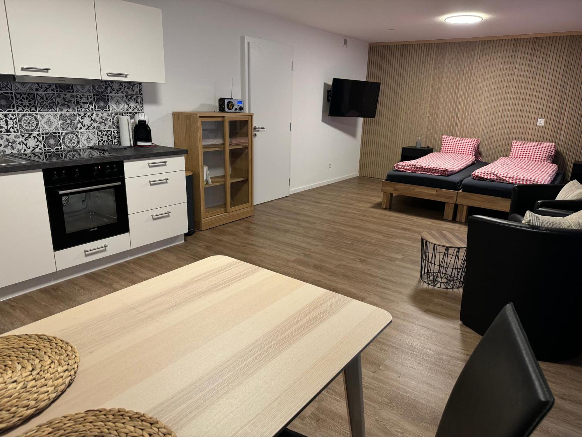 Apartments Carmena ซาส-กรุนด์ ภายนอก รูปภาพ